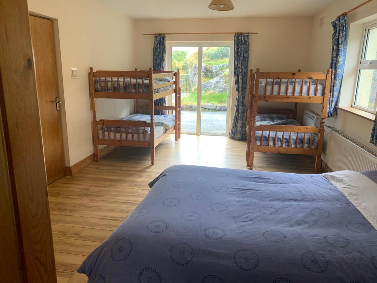 Clare'S Rock Self-Catering Accommodation Carron ภายนอก รูปภาพ