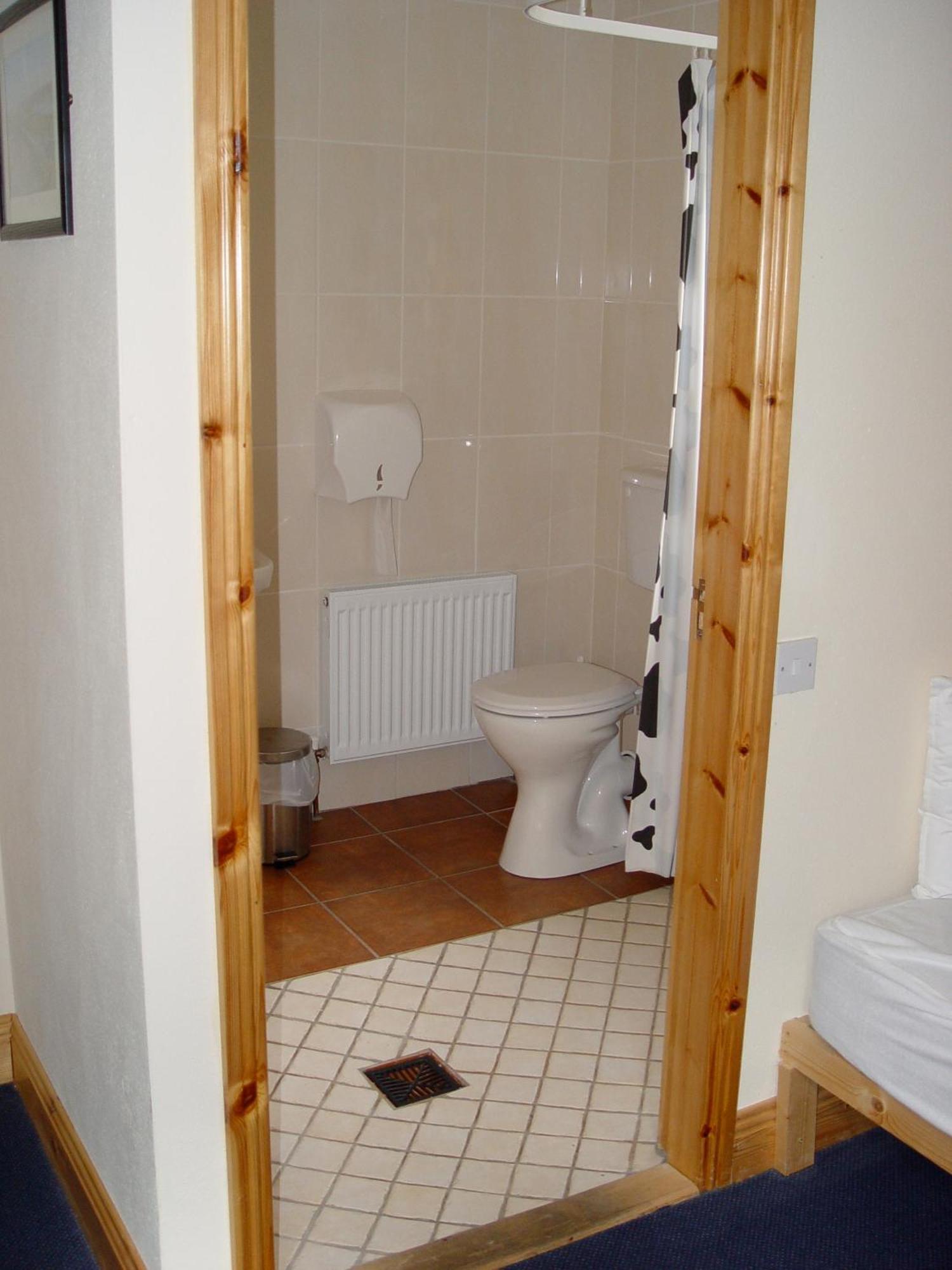 Clare'S Rock Self-Catering Accommodation Carron ภายนอก รูปภาพ