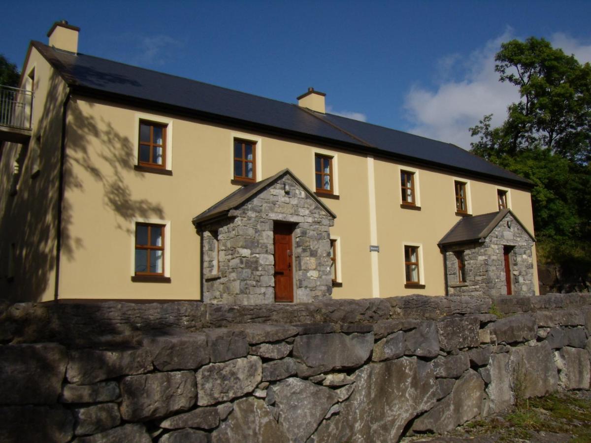 Clare'S Rock Self-Catering Accommodation Carron ภายนอก รูปภาพ
